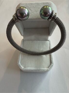 Majorica Silver Mesh Cuff Bracelet with Iridescent Gray Pearl Ends